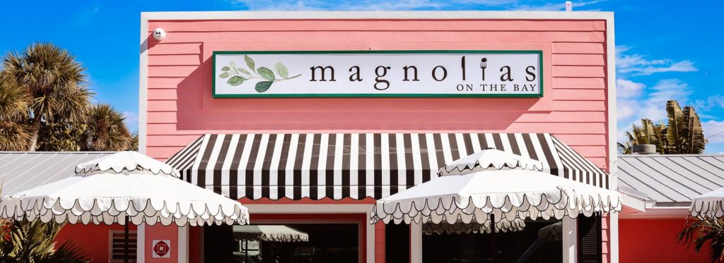 Magnolias on the Bay exterior front patio